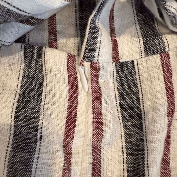 NWT Love Tree Linen Blend Short Romper Wrap Front Side Tie Hidden Zip Medium - Picture 6 of 12